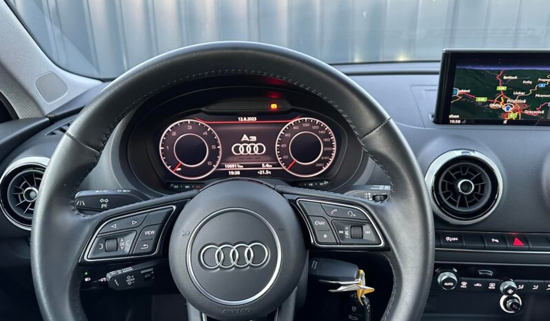 
								Audi A3 Automatik 2018 full									
