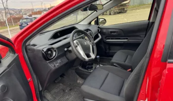
										Automatik Hibrid Toyota Prius c 2017 full									