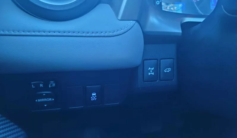 
								Automatik Dizel Toyota RAV4 2014 full									